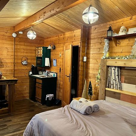 Fancy Fireflies Cabin Hayward Esterno foto