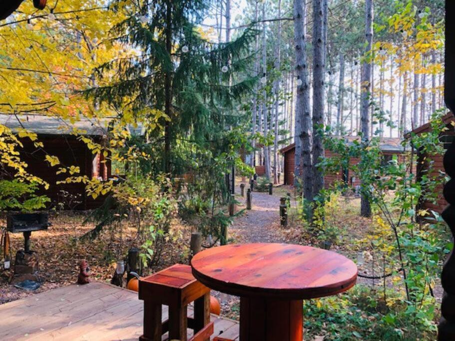 Fancy Fireflies Cabin Hayward Esterno foto