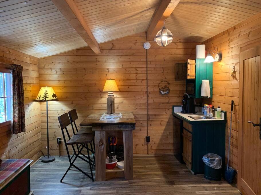 Fancy Fireflies Cabin Hayward Esterno foto